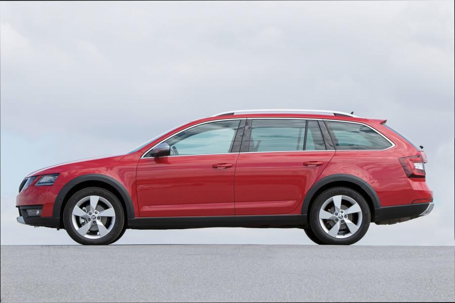 Skoda Octavia Scout 2017 года  (WW) (фото 16 из 40)